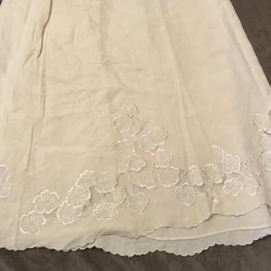 Ann Taylor Loft  White Linen Embroidered Skirt